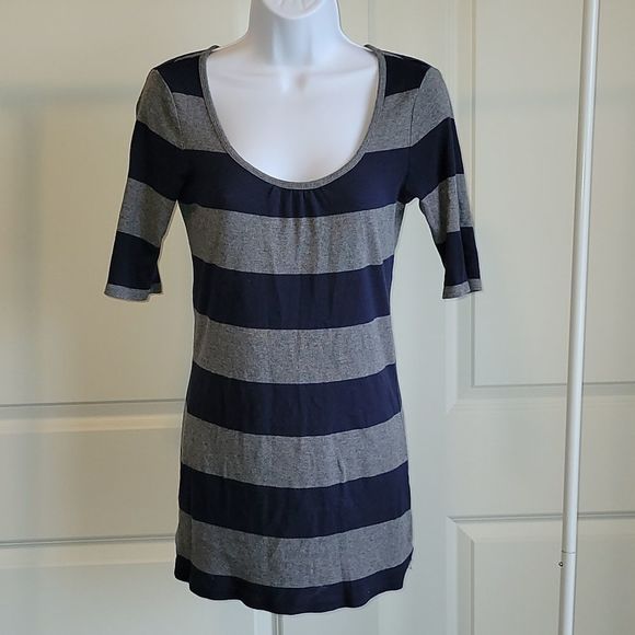 Express grey and navy striped top - Picture 1 of 7